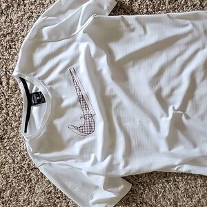 Boys nike xl shirt